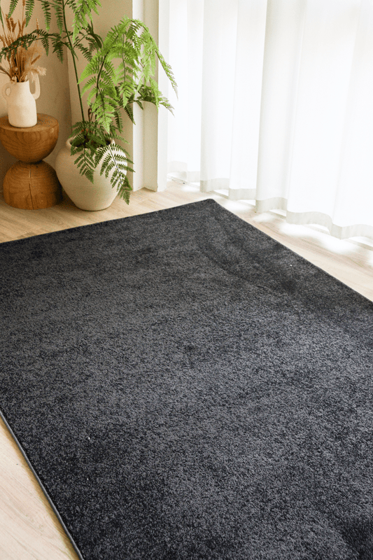 Tapis gris foncé | Série Essentiels intemporels