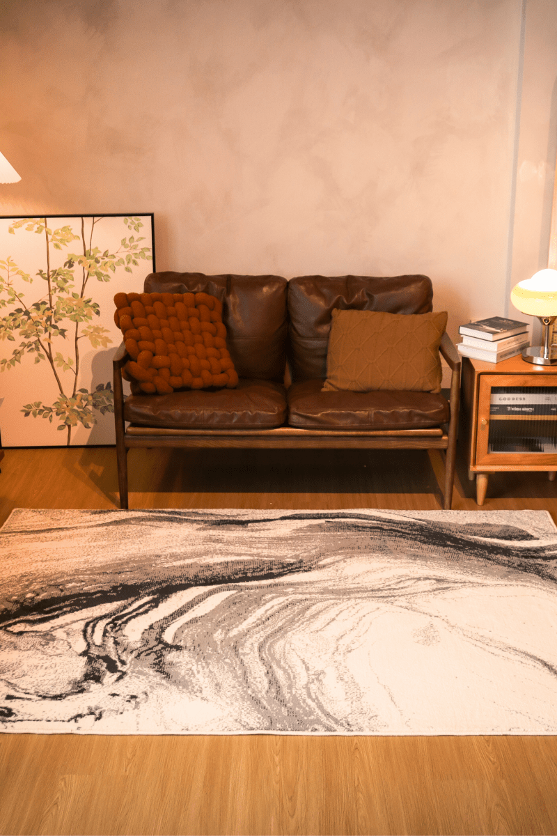 Tapis tourbillon d'encre | Série Wilton Dyed