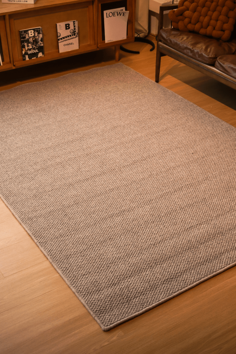 Tapis à poils bouclés en pierre | Série Earth