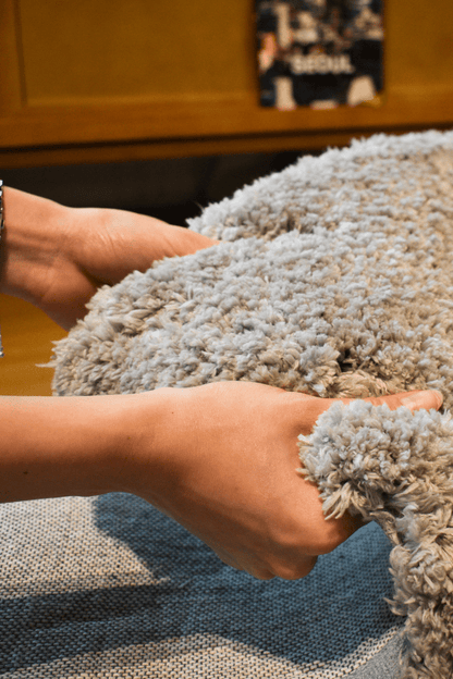 Tapis LuxeFur gris taupe | Série LuxeFur Dyed